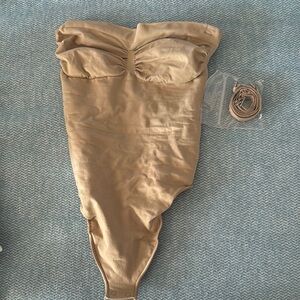 Skims Shapewear never worn